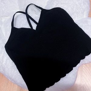 Black crop tank top